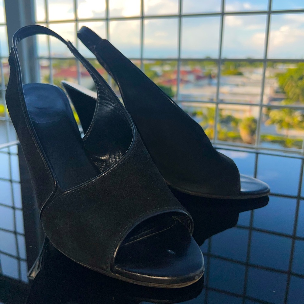 Authentic pre owned Dior shoes